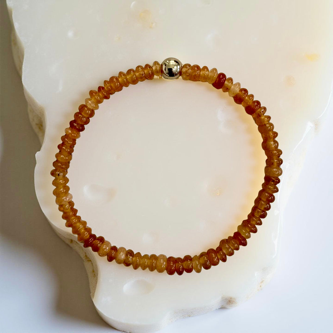 Carnelian 6MM Gold Bracelet